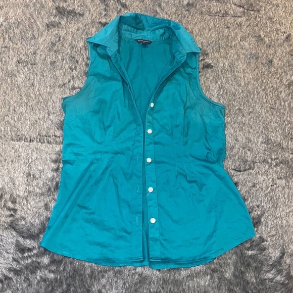 Banana  Republic green sleeveless button down shirt blouse Sz M - Picture 2 of 8